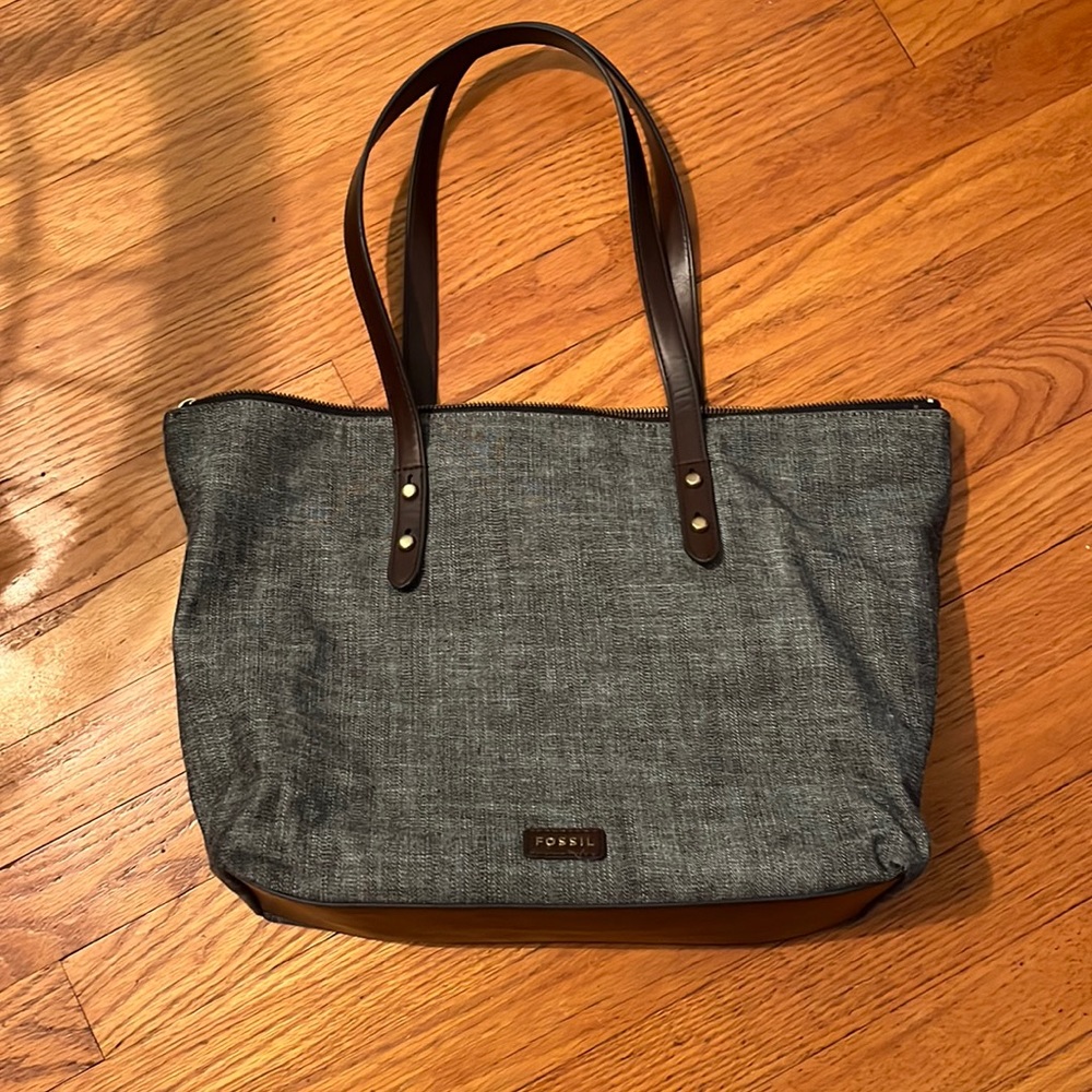 Fossil bag